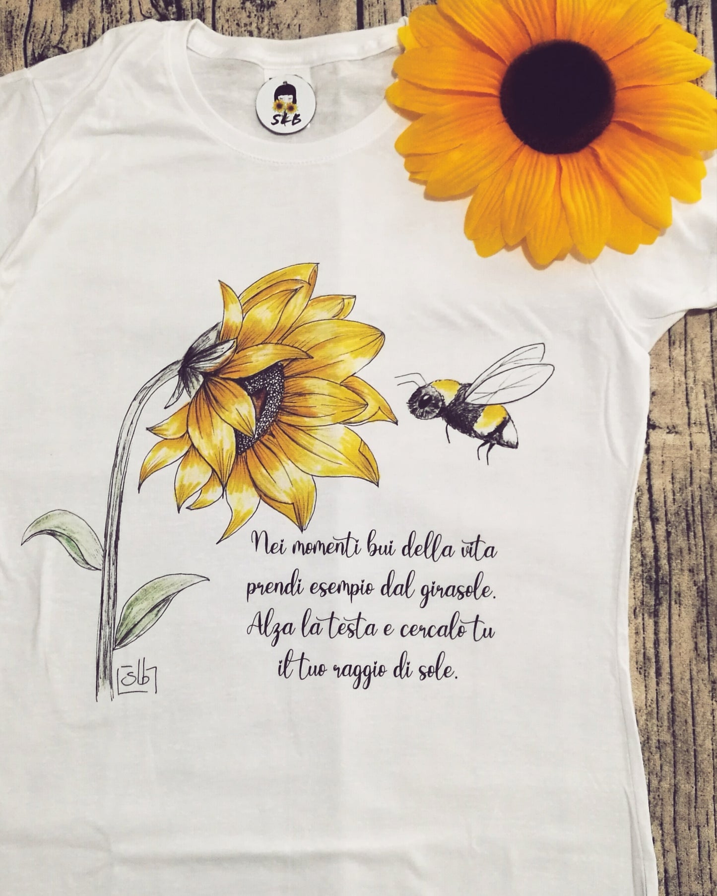 T-shirt Girasole e Ape